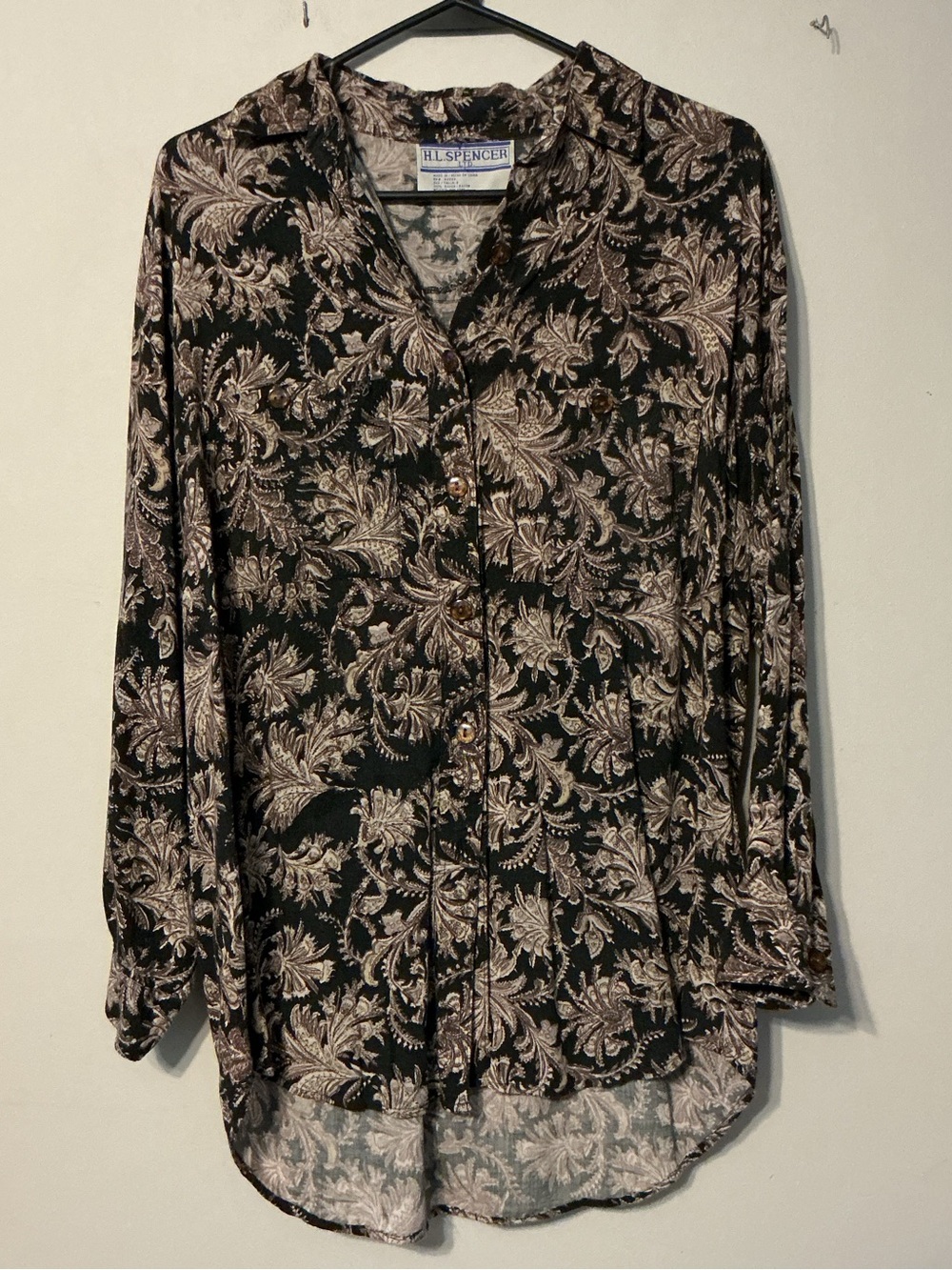 Vintage H.L. Spencer Paisley Top-read description